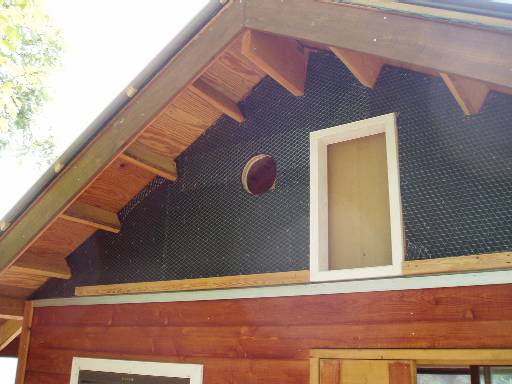 put asphalt felt and wire gauze on the sheathing
